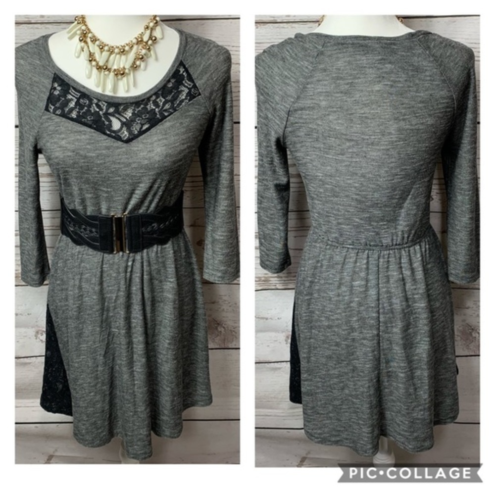 EUC Vanity Lace Embroidered 3/4 Sleeve Dress